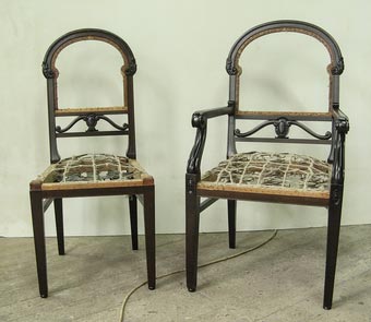 Odnowione krzesła przed założeniem tapicerki